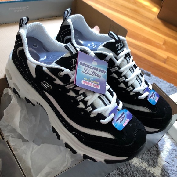 skechers panda